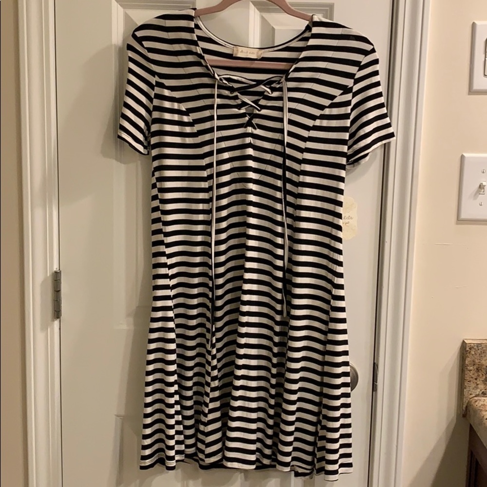Altar’d State striped dress 👗🖤